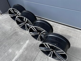 ALU KOLA BMW 7 G12 - 5