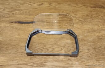 BMW F900R - Hliníkový rámeček na LCD displej - 5