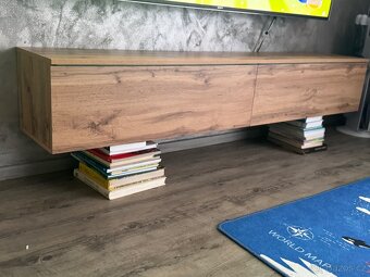 Zavesny stolek pod TV, lowboard, dub wotan -180cm -NOVA - 5
