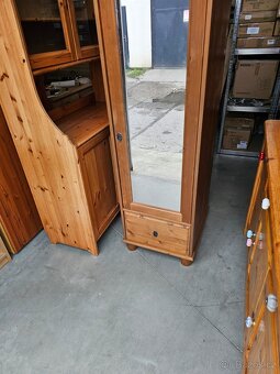 ZRCADLOVÁ SKŘÍŇ IKEA LEKSVIK - 5