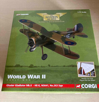 Modely letadel CORGI 1/72 - 5