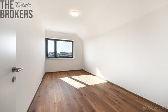 Prodej nízkoenergetického rodinného domu 141 m², pozemek 36 - 5