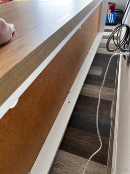 Nízká komoda / TV stolek Xora 180 cm - 5