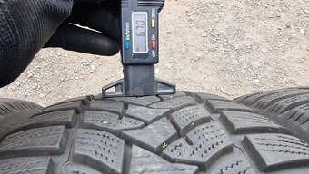 Zimní pneu 205/55/16 Dunlop - 5