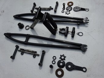 Puch 250 - přední vidlice po renovaci - 5