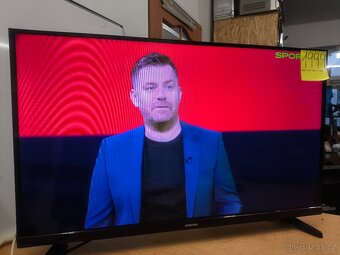 81cm LED televize Samsung - DVB-T2 - 5
