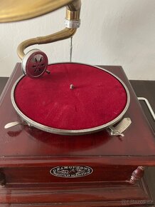 Replika starého gramofonu - 5