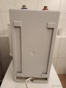 Vaillant malý boiler ohřívač 2 kW, 5 l - 5