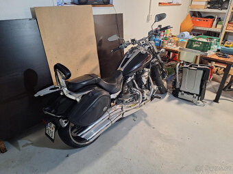 Yamaha XV 1900 Raider - 5