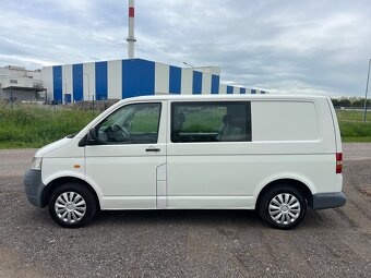 VW Transporter T5 1.9 TDi - 5