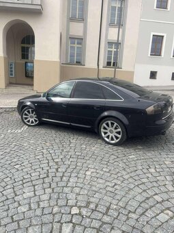 Audi A6 C5 4.2 V8 - 5