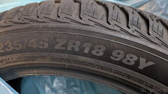 Celoroční Kumho Solus 4S HA32, 235/45 R18 98Y - 5