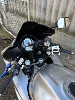 Suzuki SV650s - 5