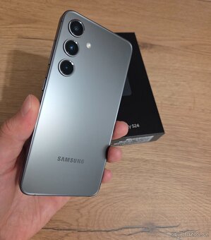 Predam Samsung Galaxy S24, 128 GB - 5