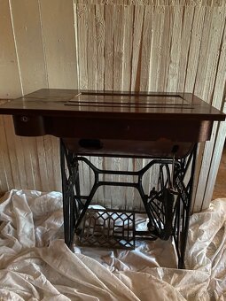 Šicí stroj Minerva - 5