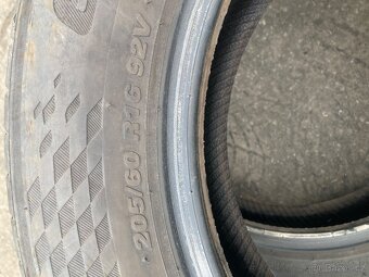 205/60/16 letni - 5