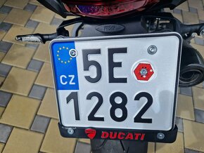 Ducati Monster 821 - 5