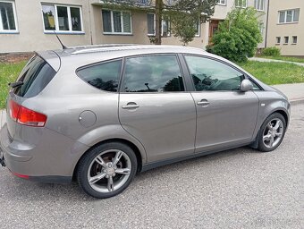 Seat altea xl,2.0. Tdi,103 kw,rv 2007 - 5