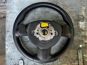 Volant Superb 2 - 5