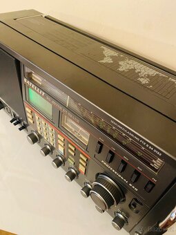 World radio Grundig Satellit Profesional 650, rok 1986 - 5