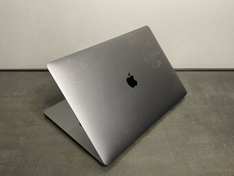 Apple MacBook Pro 15" 2016 / SSD 256GB / SG - 5