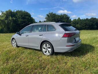 Prodám Volkswagen Golf Var. 1.5 eTSI DSG TOP STAV 1. maj. ČR - 5