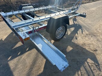 Přívěsný vozík Tema - 5