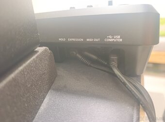 ROLAND A49 MIDI KEYBOARD KLÁVESY - 5