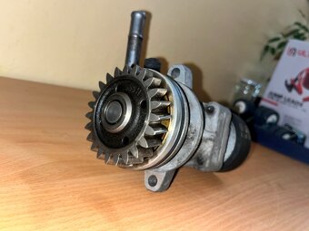 Čerpadlo posilovače VW T5 - 2.5 TDi - 5