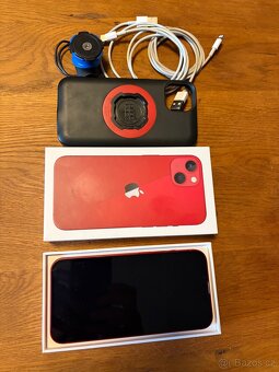 iPhone 13 256gb  červený - 5