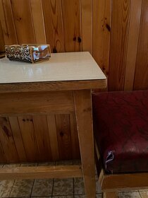 Starožitný set nábytku (stoličky + stůl) - 5