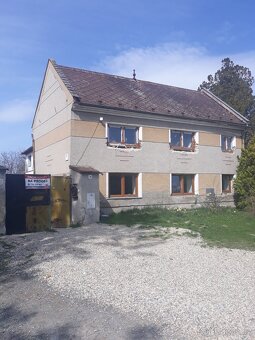 Nabízíme k prodeji cihlový řadový rodinný - 5
