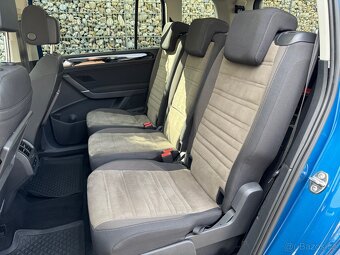 Volkswagen Touran 1,5 TSI DSG Highline 7míst - 5