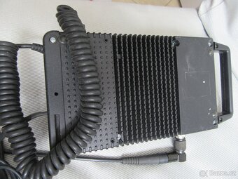 Starý mobil Nokia Typ HSN 5K. Funkčnost nezkoušena. Chybí ba - 5