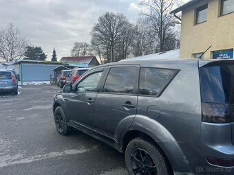 Mitsubishi Outlander 2.0did - 5