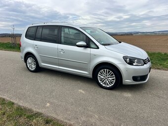 ►VW TOURAN 1.6 TDI 77KW CUP NAVI-KAMERA-TAŽNÉ-ASIST - 5