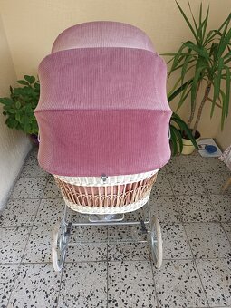 Prodám retro houpací kočárek - 5