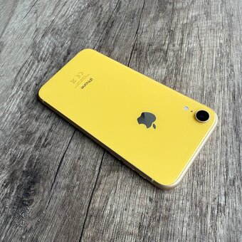 iPhone XR 64GB, žlutý (12 měsíců záruka) - 5