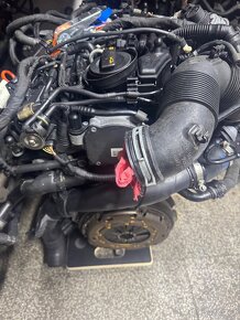 Prodám kompletní motor CAY - 5