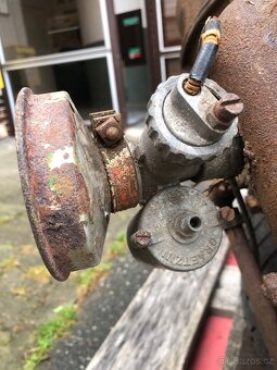 Motor včetně prevodovky z Tempo, Goliath. - 5