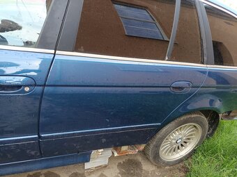 BMW E39 přední blatníky ,dveře topas BLAU - 5