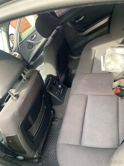 BMW e90 318d 90kw - 5