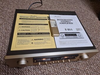 Accuphase E-211 - 5
