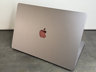 MacBook Air 15'' 2023 / M2 / 8GB / 512GB SSD / Space Gray - 5