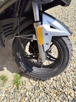 Skútr Maxon Matador 125 - 5