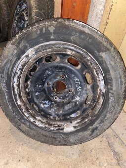 Kola se zimními pneu 175/65 14” z Peugeot 206 - 5