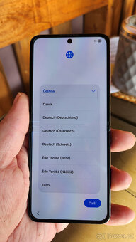 Galaxy Z FLIP 4 8/256GB PLNĚ FUNKČNÍ S VADOU V POPISU - 5