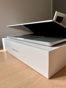 MacBook Pro 14” M1 Pro 2021 - výkonnější varianta - 5