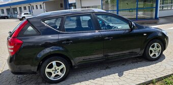 KIA CEED COMBI 1,6 16v 2009 AUTOKLIMA, REZERVACE - 5