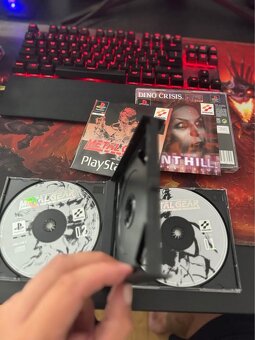 Dino crisis, metal gear, ctr crash prodej pouze komplet - 5